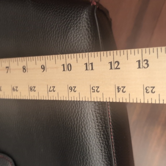 Black Shoulder Bag with attached make up bag - Picture 9 of 13